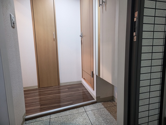 玄関　※他号室の写真です
