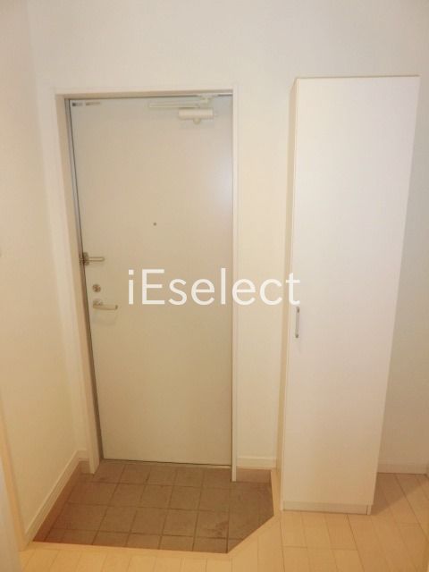 玄関　シューズボックスのある玄関です。