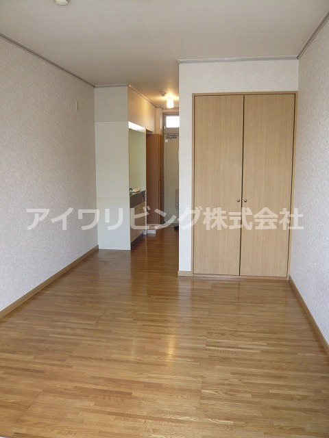 居室・リビング　【グリーンヒルズK】