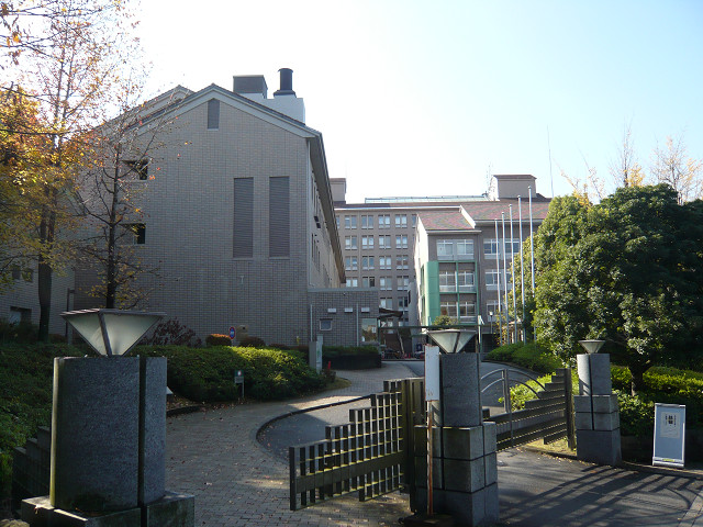 大学・短大　東京都立大学 南大沢キャンパス（大学・短大）まで1877m