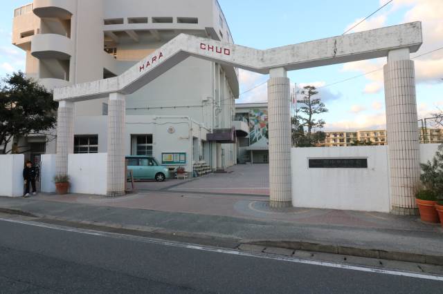 中学校　福岡市立原中央中学校（中学校）まで4m