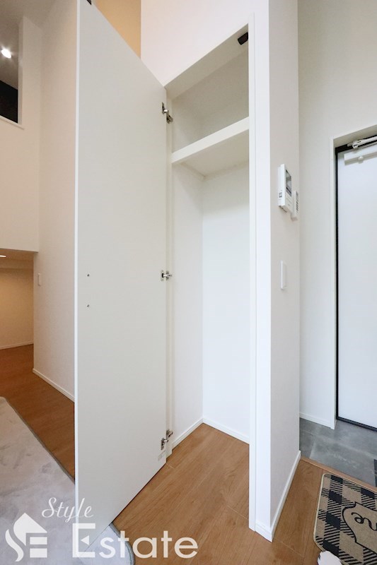 収納　クローゼット