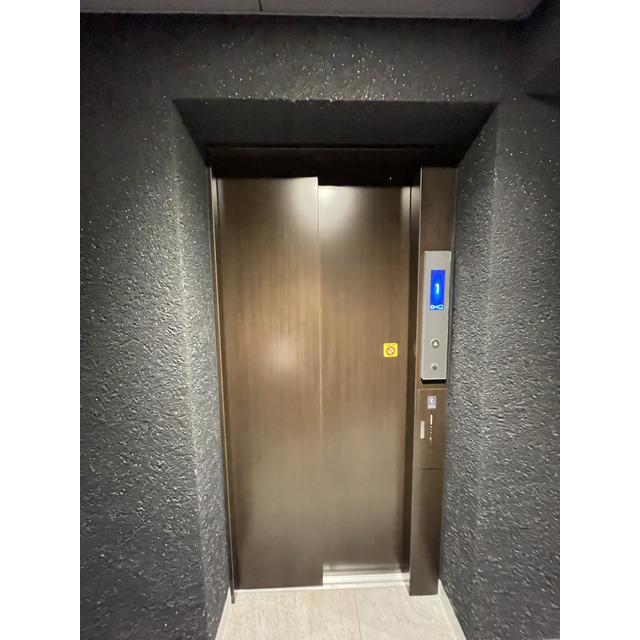 その他　エレベーター
