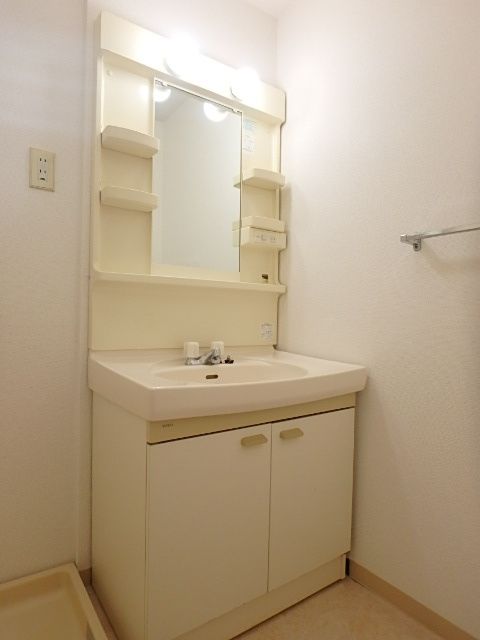 洗面設備　独立洗面台