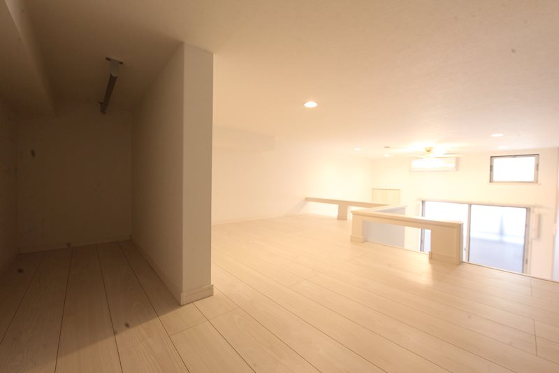 その他部屋・スペース　ロフト5.7帖（収納にも寝室にも使えます）