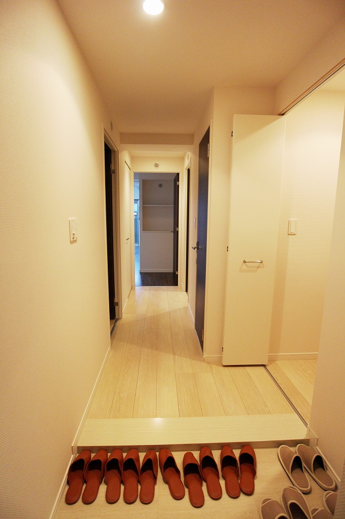 玄関　玄関※同物件別部屋内装※