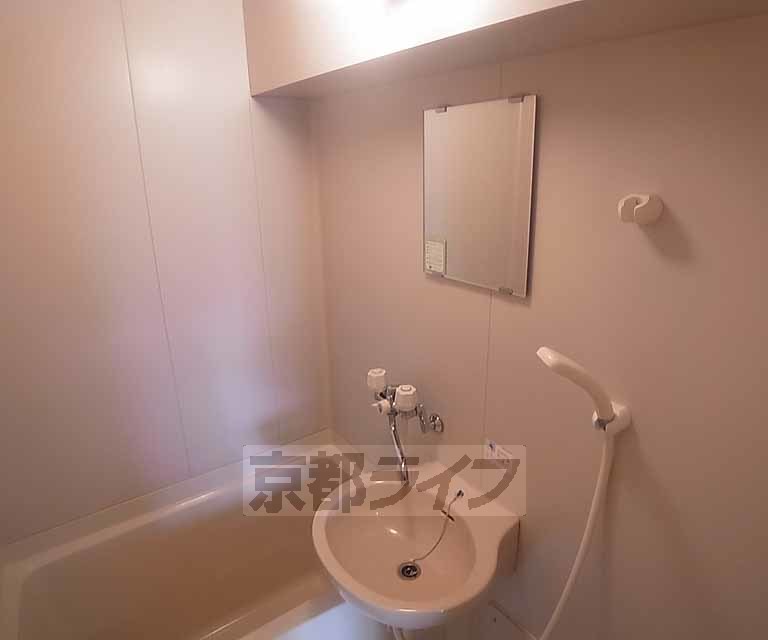 洗面設備　便利なシャンプードレッサーです。