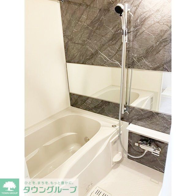 バス・シャワールーム　お部屋探しは株式会社　タウンハウジング　までお気軽にお問合…