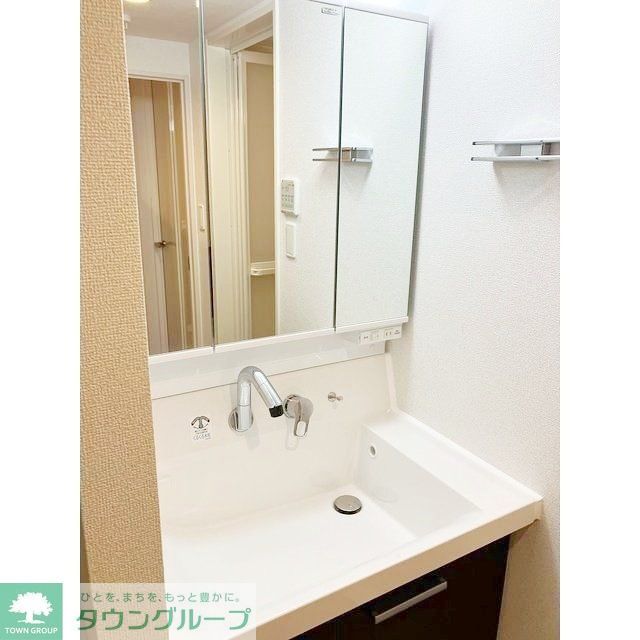 洗面設備　お部屋探しは株式会社　タウンハウジング　までお気軽にお問合…