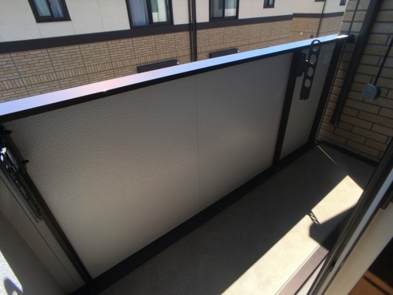 バルコニー　図面と現状に相違がある場合には現状を優先