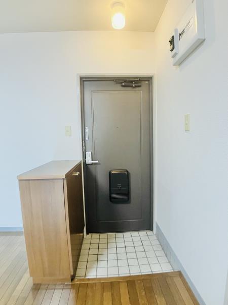 玄関　落ち着いた玄関です