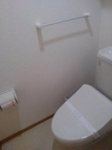 トイレ　トイレもきれいです