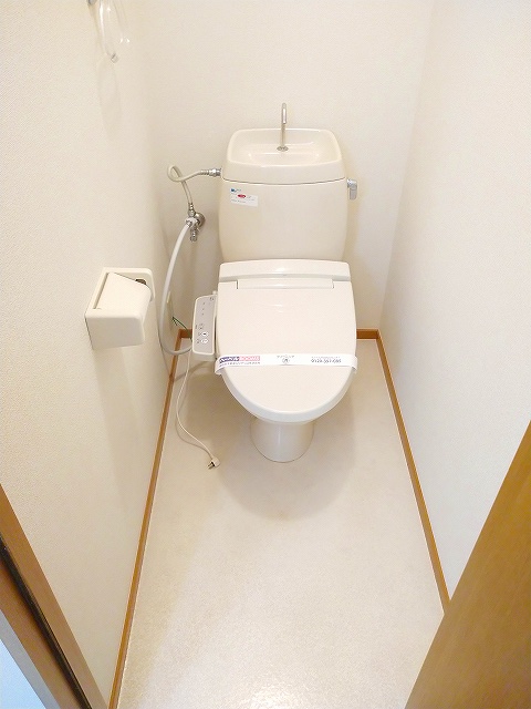トイレ　★温水洗浄便座★