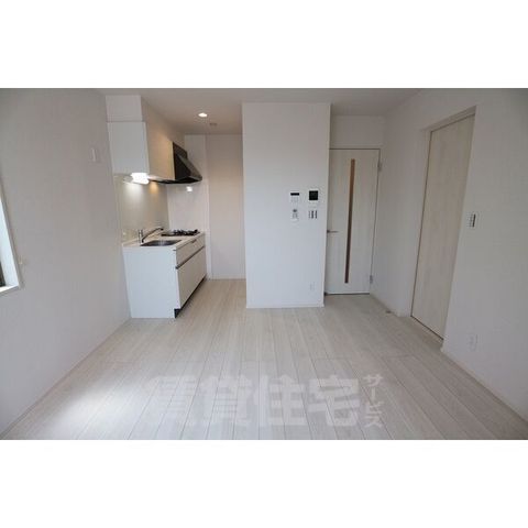 居室・リビング　同型モデル