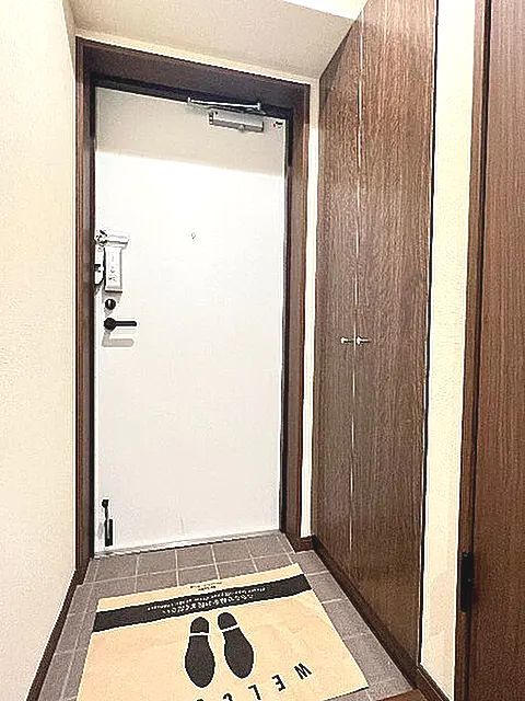 玄関　参考写真