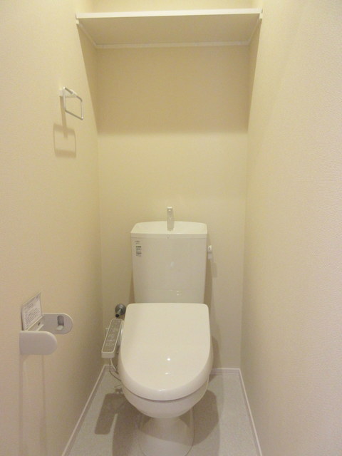 トイレ　★温水洗浄便座付き★