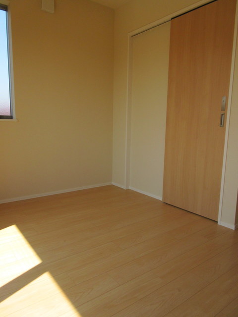 居室・リビング　★角部屋２面採光★明るいお部屋★