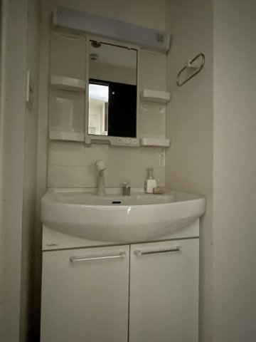 洗面設備　広い洗面スペース