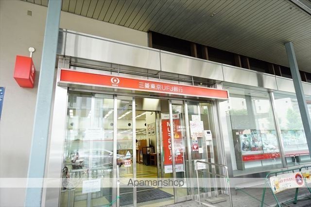 銀行　（株）三菱ＵＦＪ銀行／上前津支店（銀行）まで377m