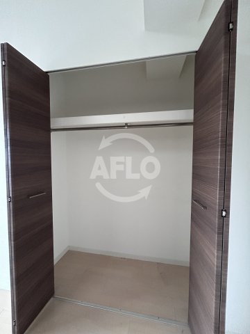 収納　フレンシアノイエ東三国　クローゼット