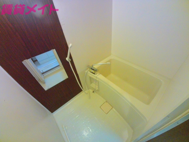 バス・シャワールーム　同型参考写真