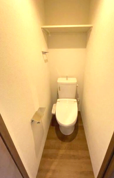 トイレ　※別部屋参考写真