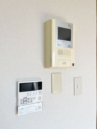 洗面設備　■室内洗濯機置き場■独立洗面台