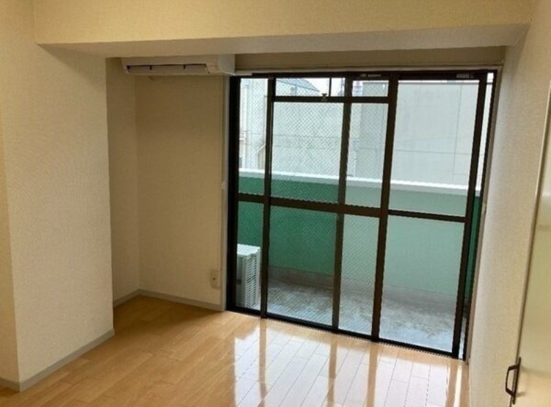 居室・リビング　図面と現状に相違がある場合には現状を優先