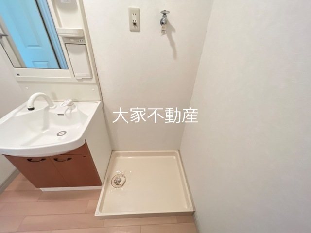 洗面設備　※入居中につきイメージ。