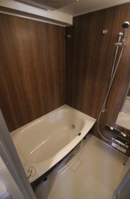 バス・シャワールーム　☆ゆったりくつろげるお風呂☆