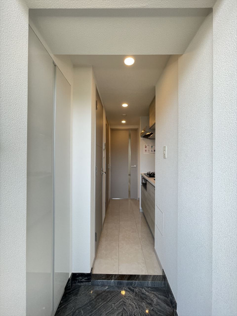 玄関　※同タイプ参考写真