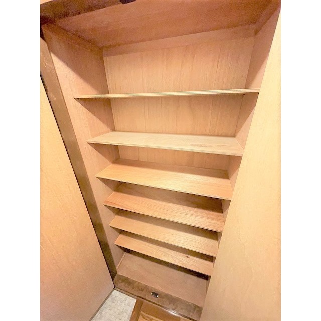 その他設備　シューズボックス