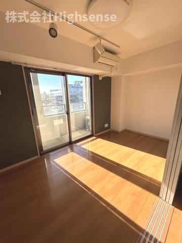 居室・リビング　おしゃれな居間です