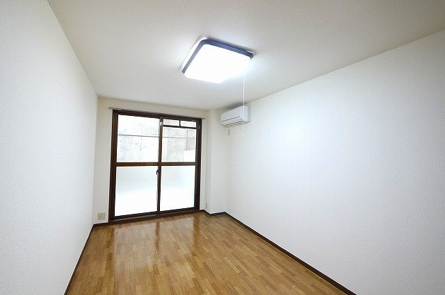 居室・リビング　家具・家電をお好みで配置してくださいね。