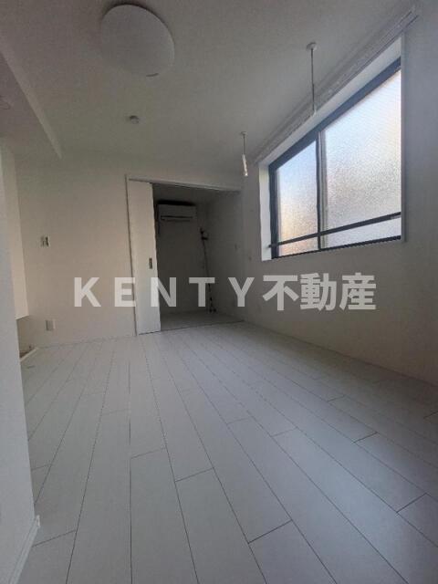 居室・リビング　おしゃれな居間です