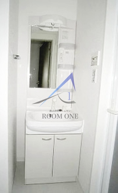 洗面設備　洗面台です。