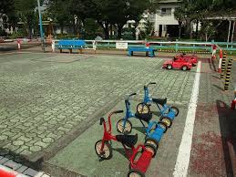 公園　新宿交通公園（公園）まで392m