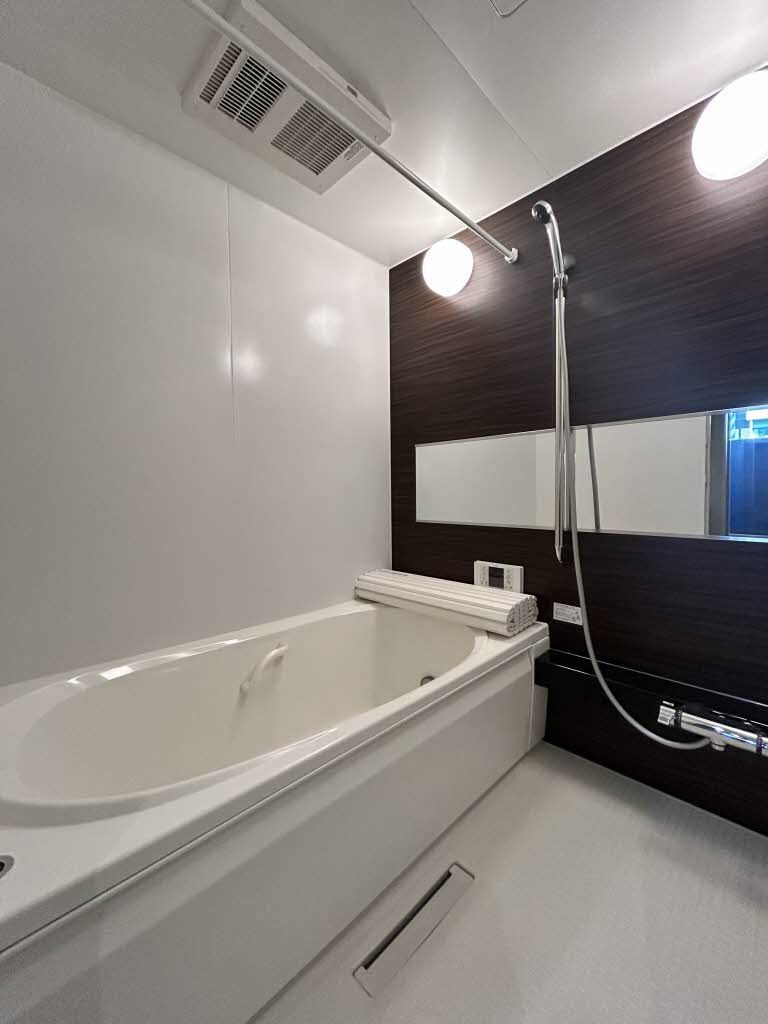 バス・シャワールーム　浴室