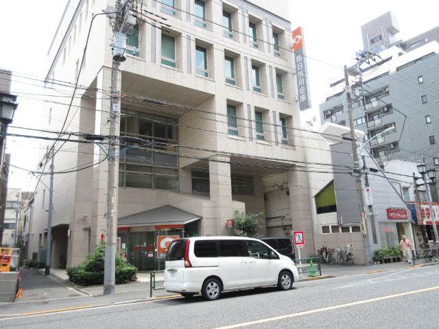 銀行　朝日信用金庫根津支店（銀行）まで743m