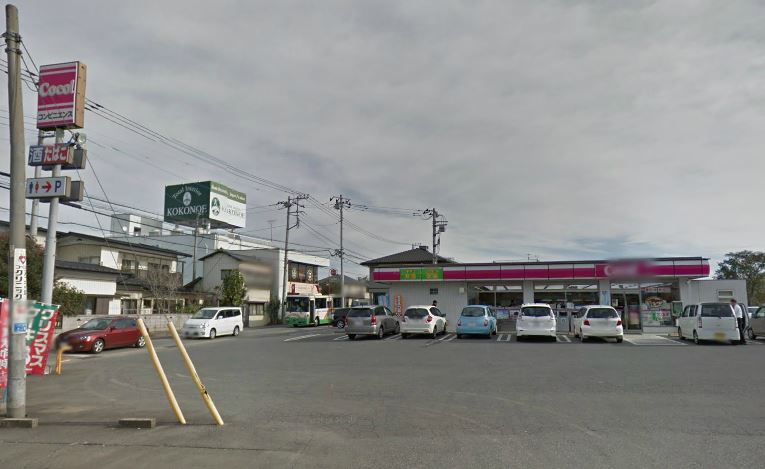 コンビニ　ココストア上ノ室店（コンビニ）まで124m