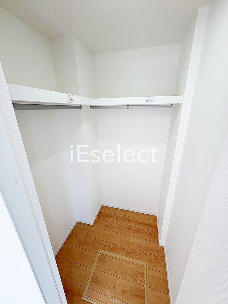 トイレ　洗浄機能付き♪