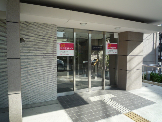 エントランス　建物入口