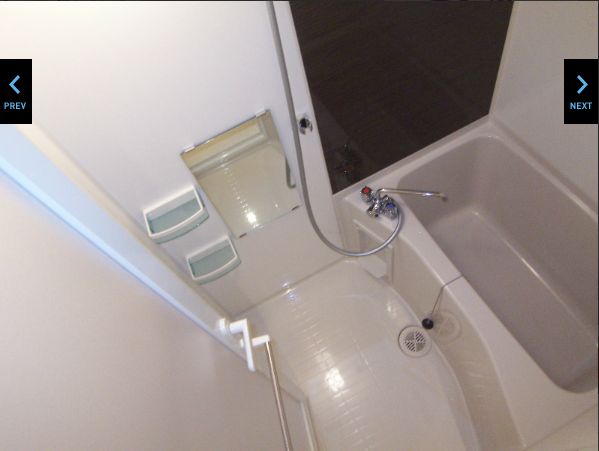 バス・シャワールーム　メインステージ九段下