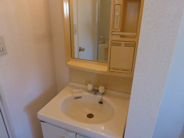 洗面設備　人気設備　　独立洗面台付