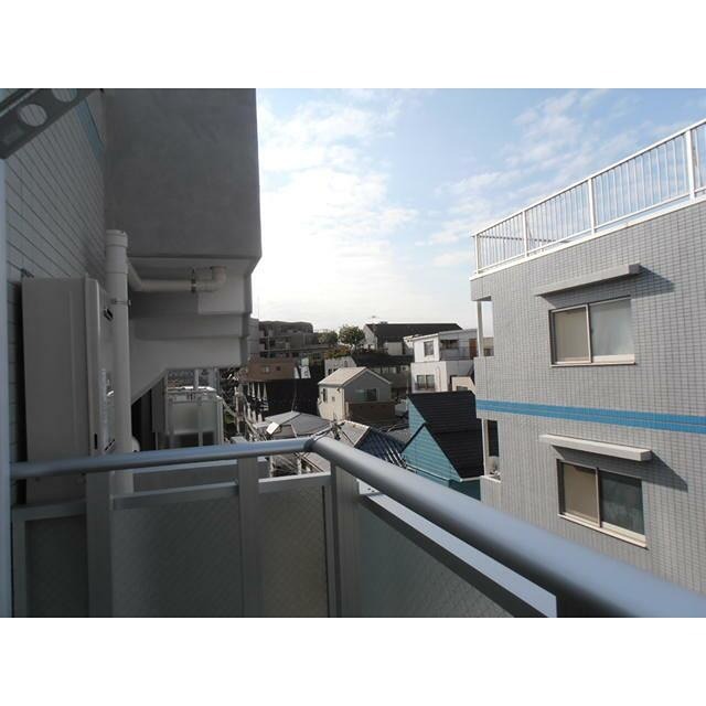 バルコニー　※同仕様写真含む