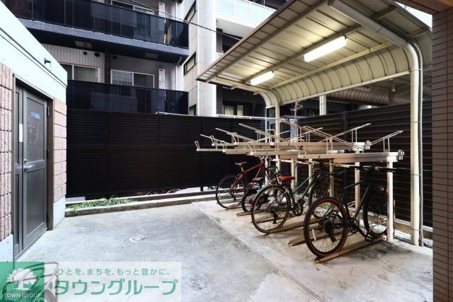 駐車場　駐輪場