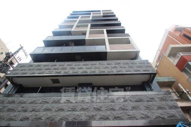 建物外観　建物 外観(横)