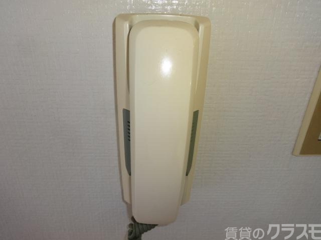 セキュリティ　インターホン付きです。