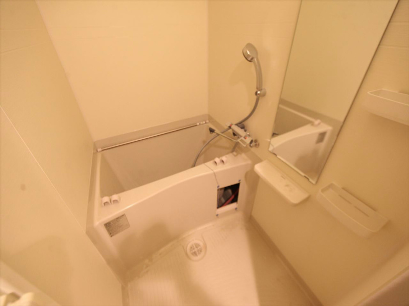 バス・シャワールーム　浴室暖房乾燥機　24時間換気機能付バスルーム