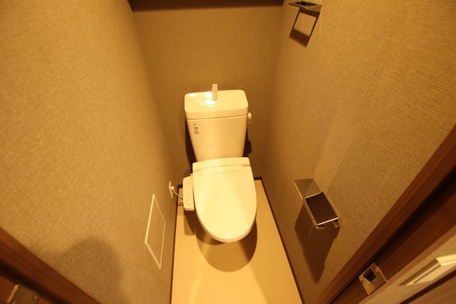 トイレ　※１号室タイプの参考写真です※